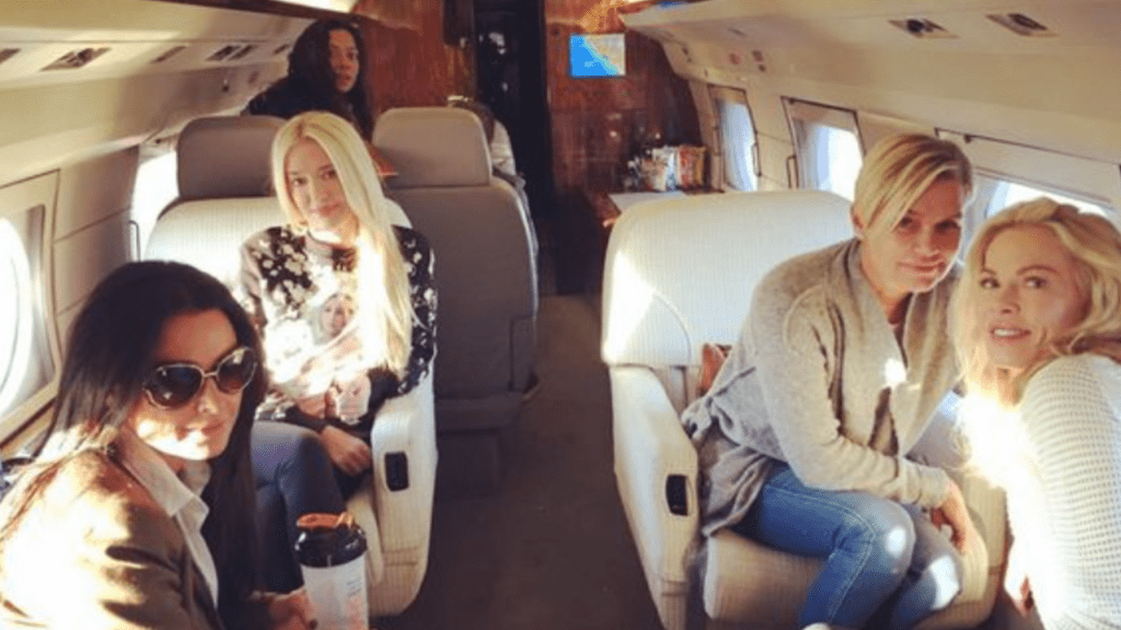 RHOBH S6 - on Erika's private aircraft