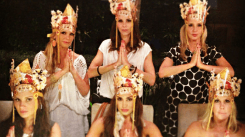 RHOC S9 - housewives wearing Bali crown