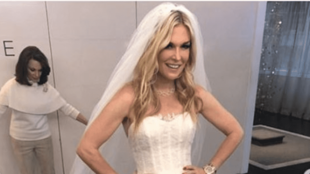 RHONY S10 - Tinsley tries on wedding gown