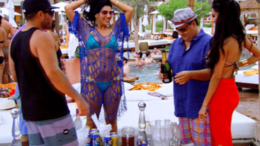 Shahs of Sunset S2 - the cast spent long weekend in Cabo