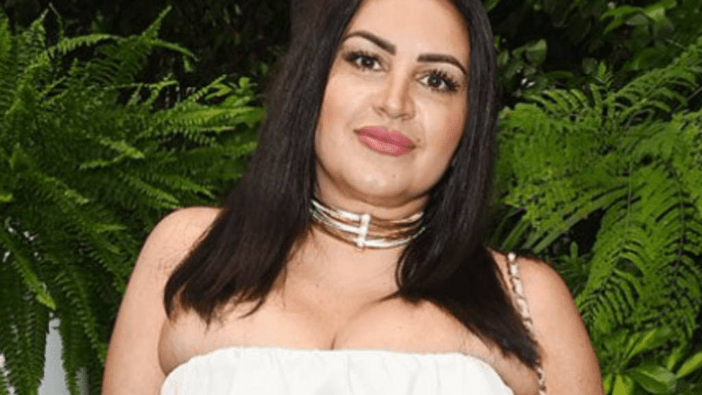 Shahs of Sunset S5 - MJ is revitalized after her camping trip