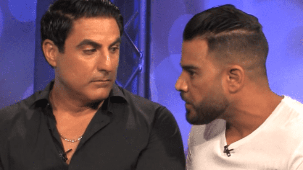 Shahs of Sunset S7 - Over Mike's real estate investment, Reza and Mike get close