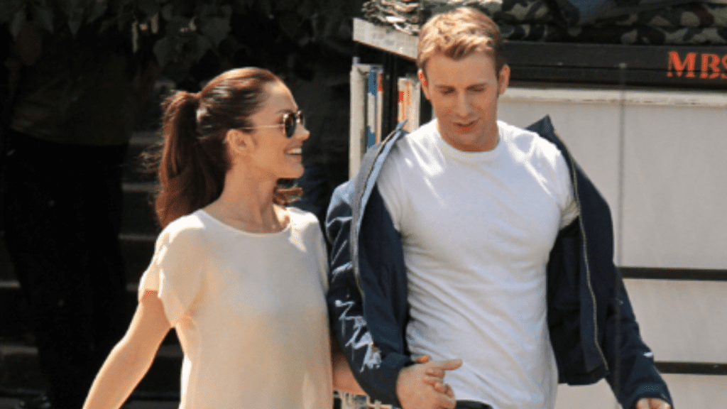 Chris Evans and Minka Kelly