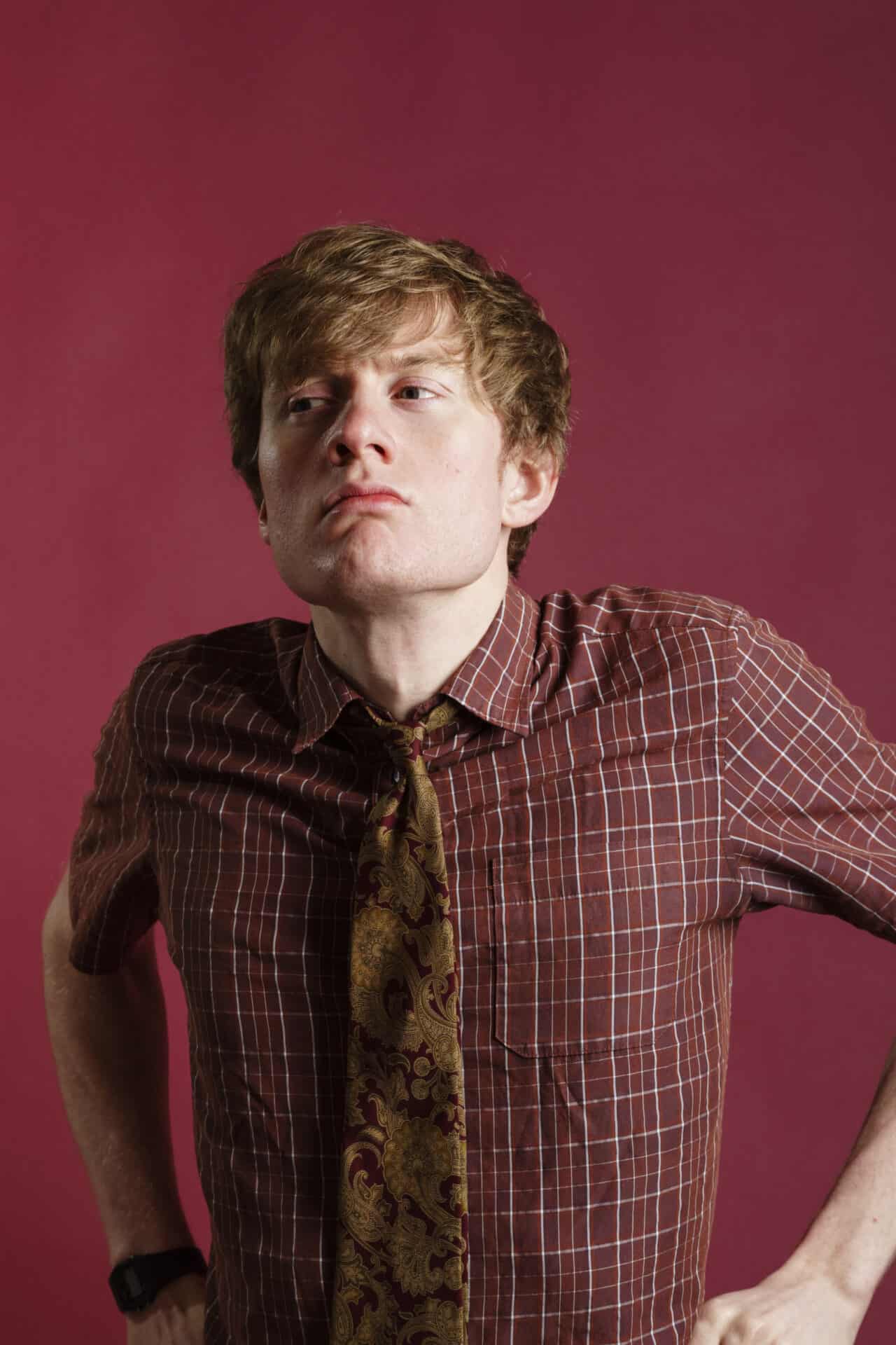 How rich is James Acaster?