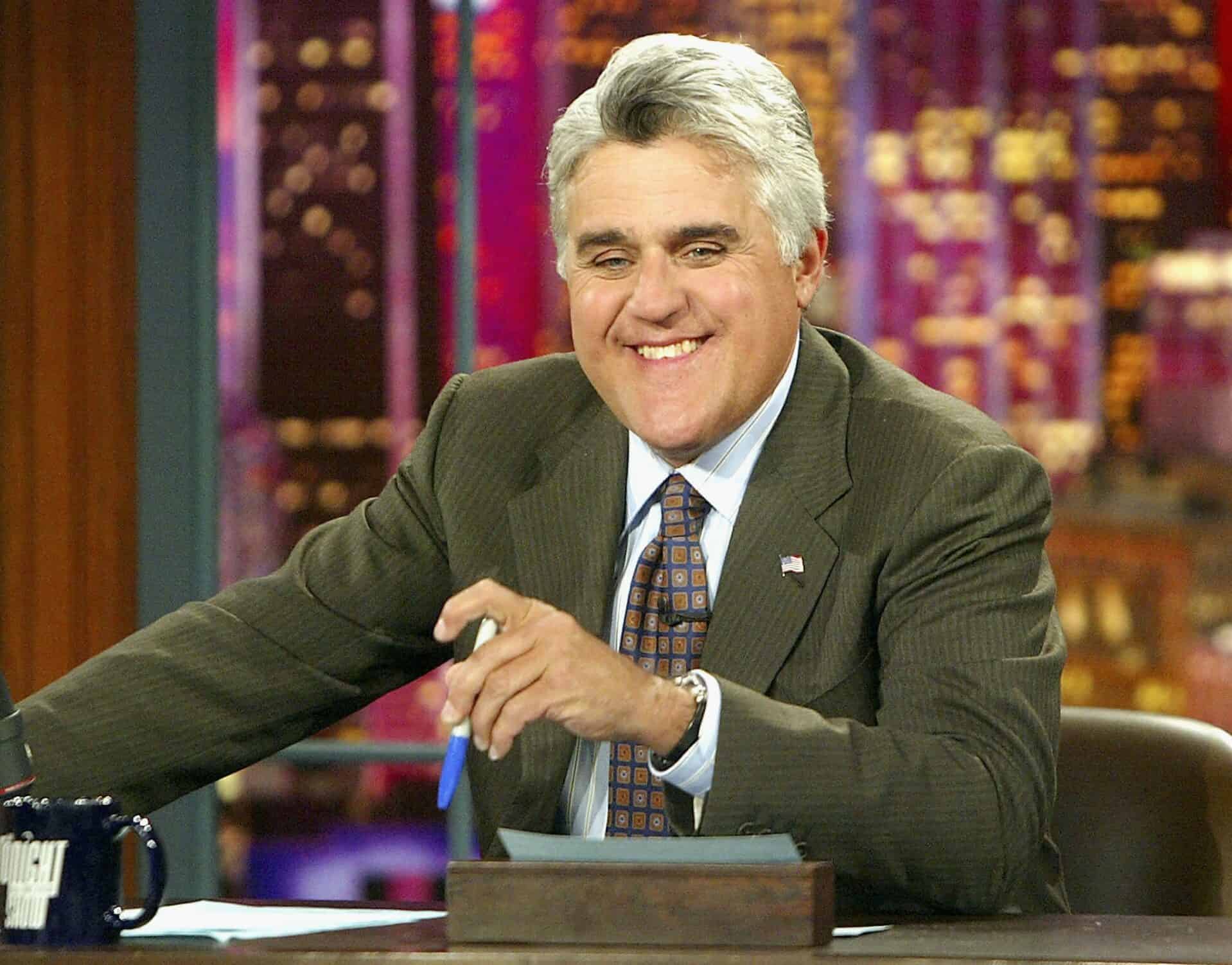 Jay Leno began regularly filling in as a host for Johnny Carson on "The Tonight Show"
