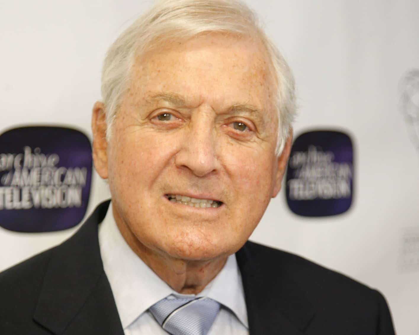 In 1946, Monty Hall moved to Toronto and joined radio station CHUM