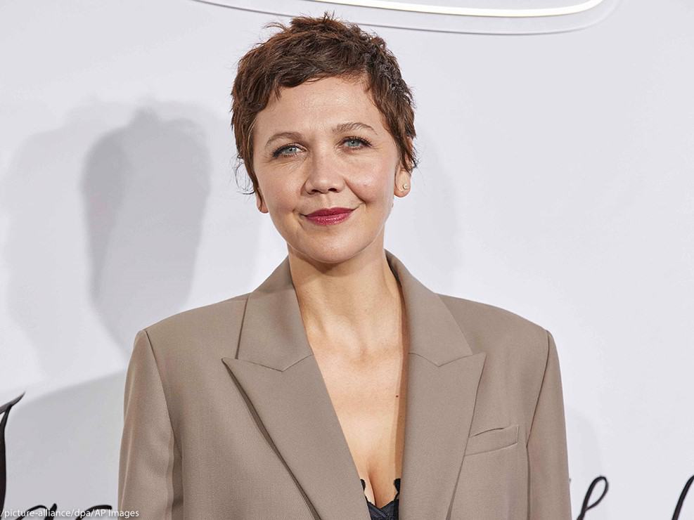 Maggie Gyllenhaal's net worth is approximately $25 million