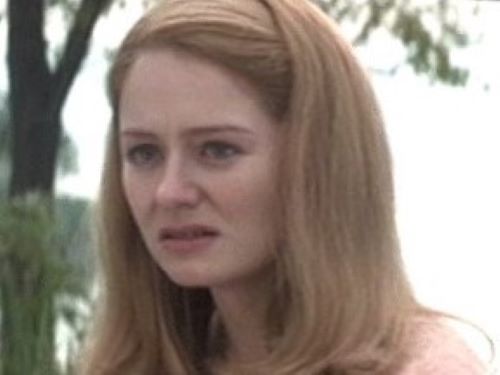 Miranda Otto began acting at 18