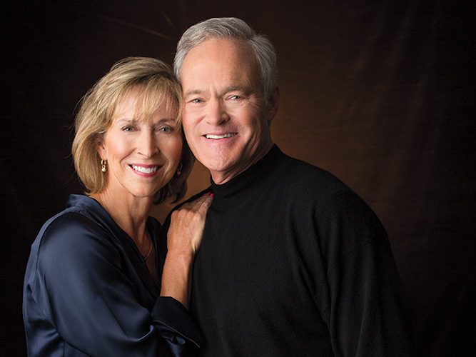 Scott Pelley's wife and him