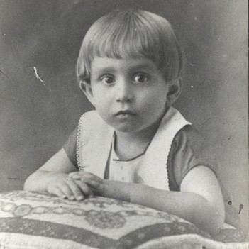 young Gabriel Garcia Marquez