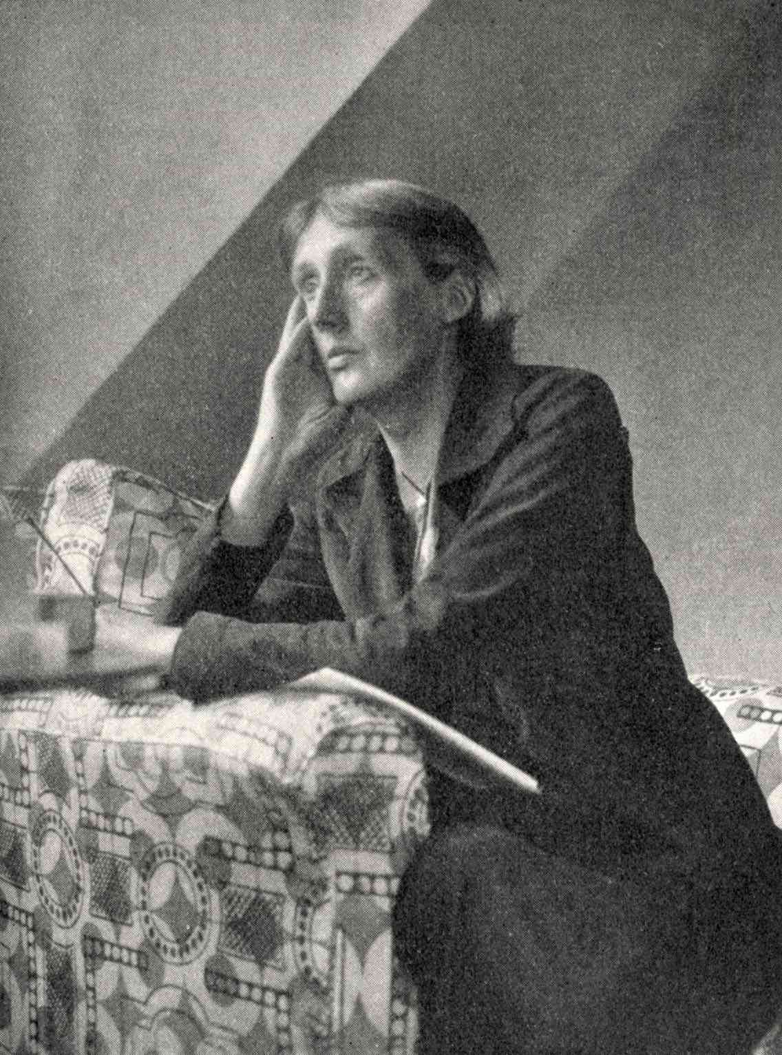 Virginia Woolf faced controversies