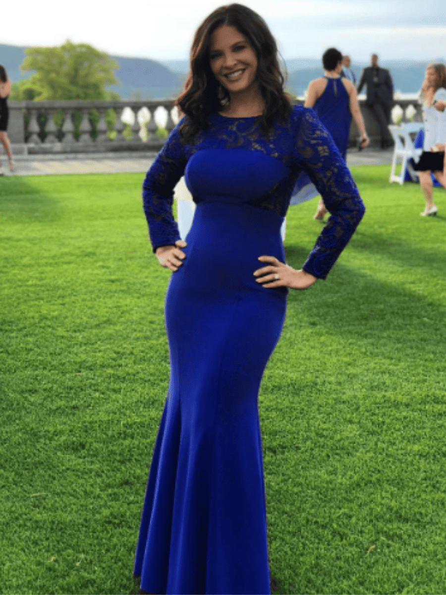 Sexy in Blue Darlene Rodriguez