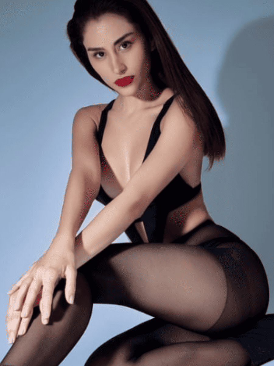 Sexy Naile Lopez (weather girl) Photos - The New York Banner